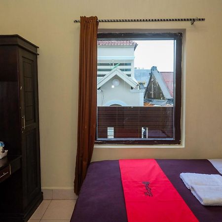 Reddoorz At Hotel Rich Parepare Near Pantai Mattirotasi Екстериор снимка