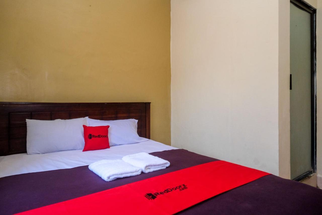 Reddoorz At Hotel Rich Parepare Near Pantai Mattirotasi Екстериор снимка