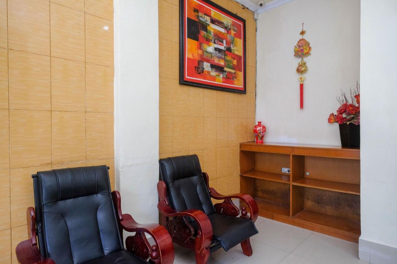 Reddoorz At Hotel Rich Parepare Near Pantai Mattirotasi Екстериор снимка
