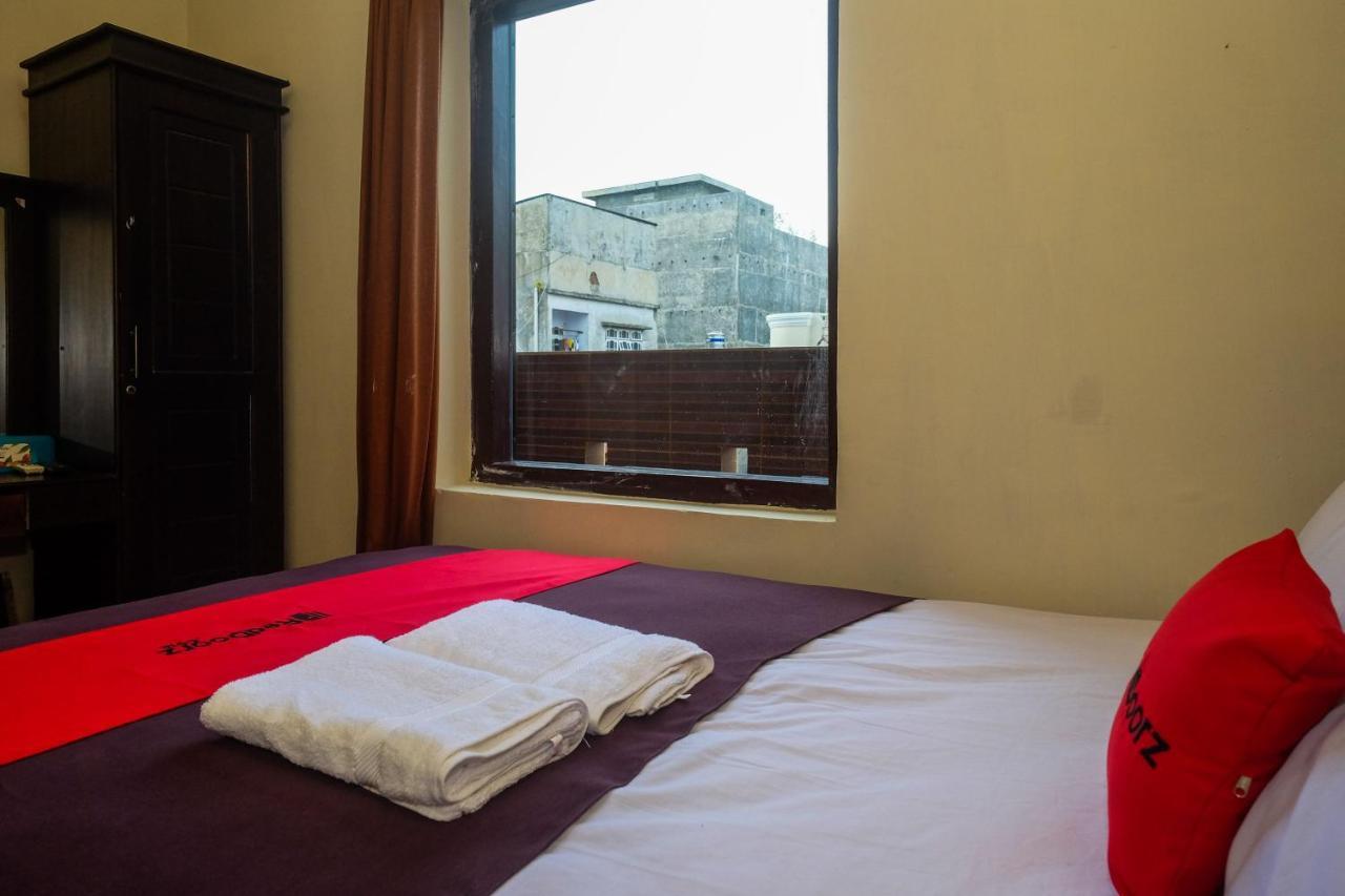 Reddoorz At Hotel Rich Parepare Near Pantai Mattirotasi Екстериор снимка
